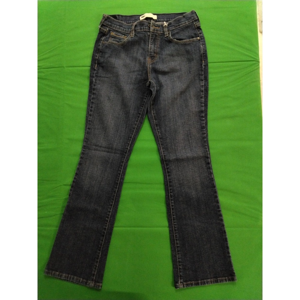 Levi's 517 Jeans  Boot Cut Jeans Made in USA Size 6 28x 32